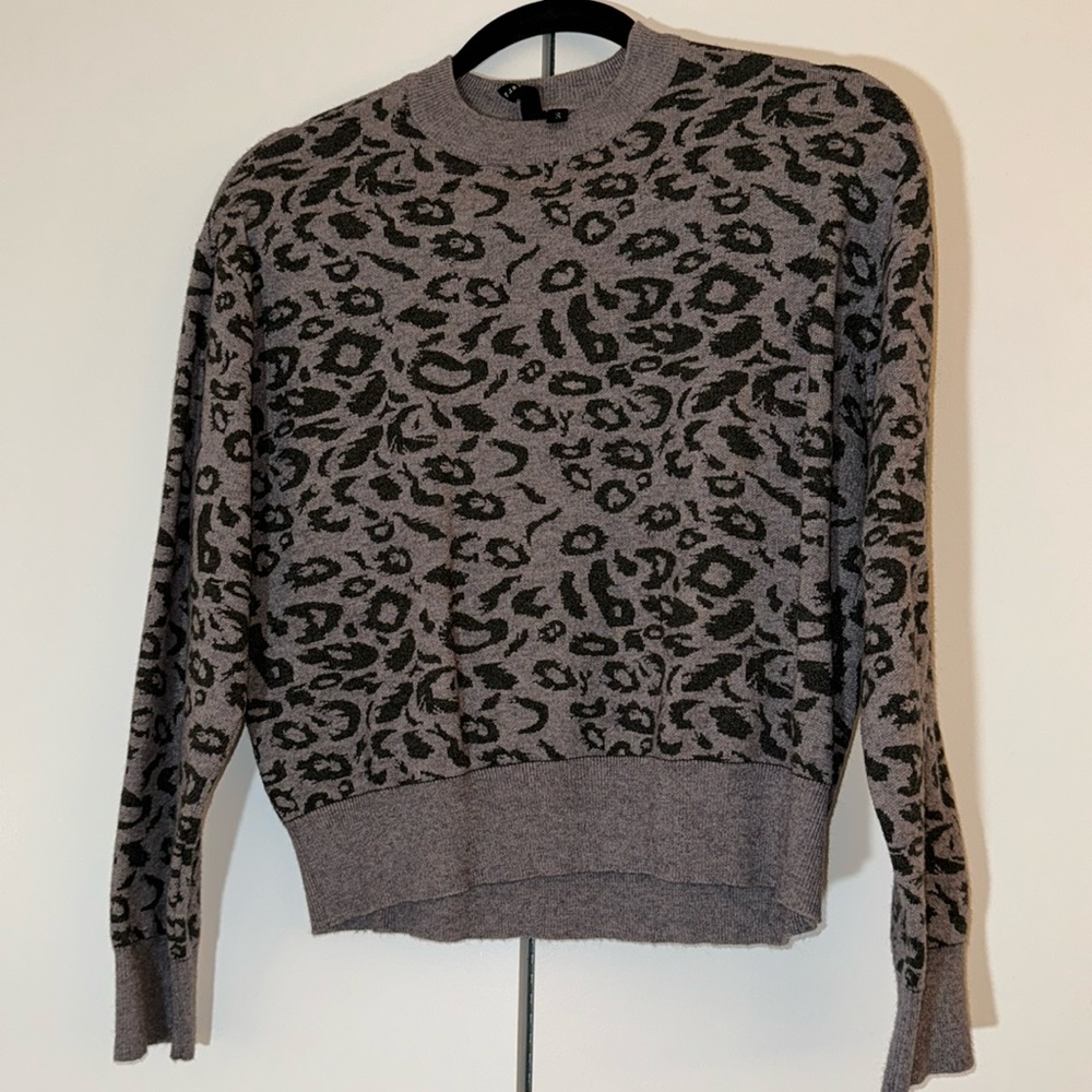 Gray/Purple Leopard Sweater, Size Small